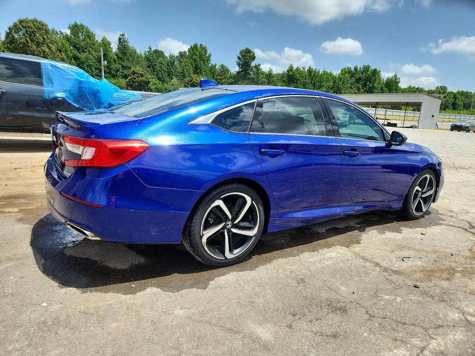 Продаж на аукціоні авто 2018 Honda Accord, vin: 1HGCV1F36JA151654, номер лоту: 59165516