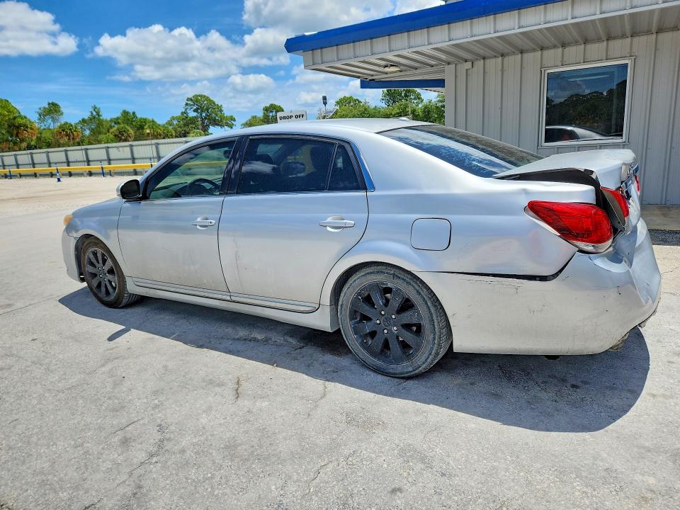 2011 Toyota Avalon მანქანა იყიდება აუქციონზე, vin: 4T1BK3DB4BU384579, აუქციონის ნომერი: 57234826