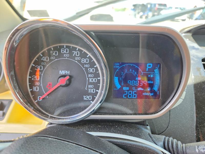 57672146 :رقم المزاد ، KL8CD6S94FC712057 vin ، 2015 Chevrolet Spark مزاد بيع