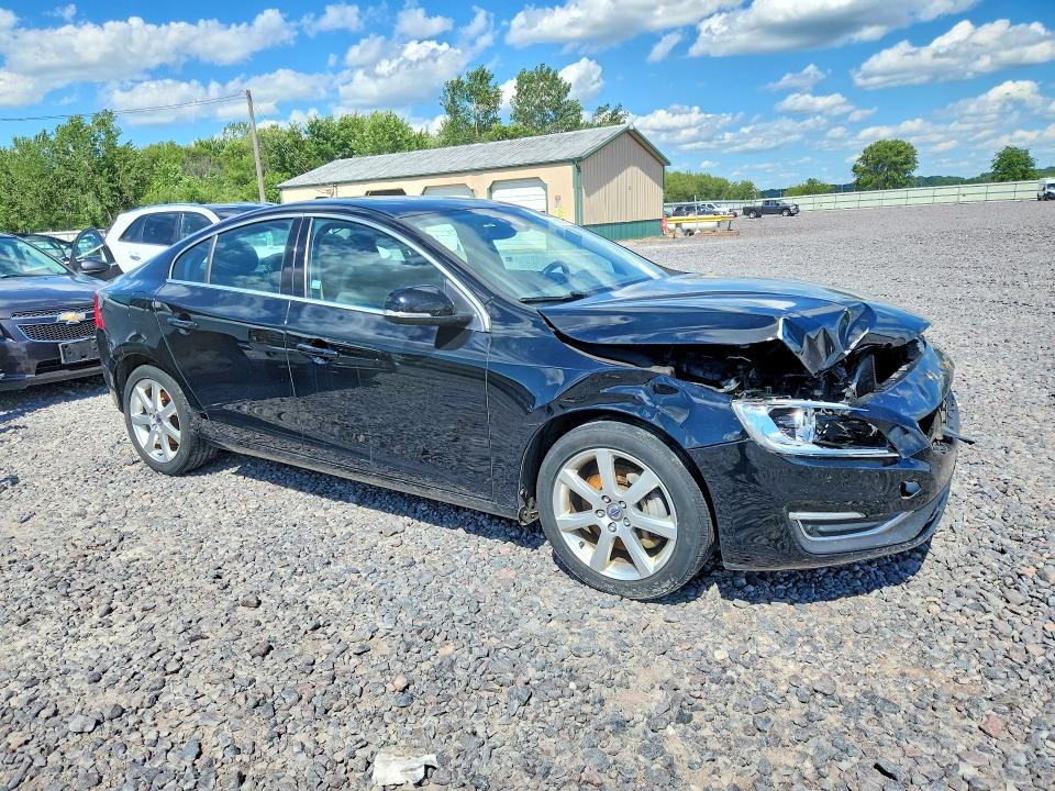2016 Volvo S60 მანქანა იყიდება აუქციონზე, vin: YV1612TK7G2410982, აუქციონის ნომერი: 58035196