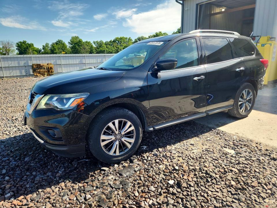 Auction sale of the 2017 Nissan Pathfinder, vin: 5N1DR2MNXHC680861, lot number: 55447876