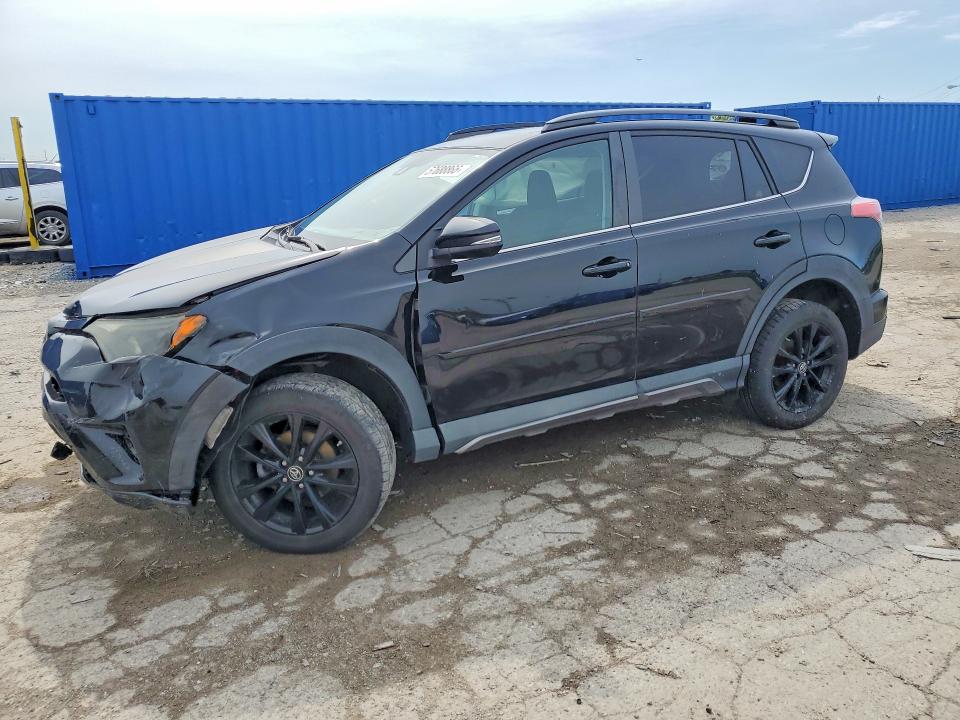57688866 :رقم المزاد ، 2T3RFREV1JW784894 vin ، 2018 Toyota Rav4 مزاد بيع