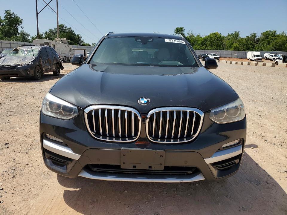 59336806 :رقم المزاد ، 5UXTR7C57KLF24008 vin ، 2019 Bmw X3 مزاد بيع