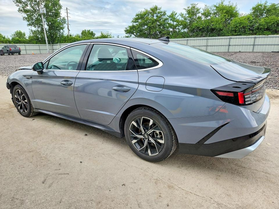 2025 Hyundai Sonata მანქანა იყიდება აუქციონზე, vin: KMHL64JA1SA447584, აუქციონის ნომერი: 56054786