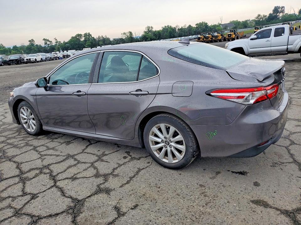 2019 Toyota Camry მანქანა იყიდება აუქციონზე, vin: 4T1B11HK4KU262662, აუქციონის ნომერი: 58272916