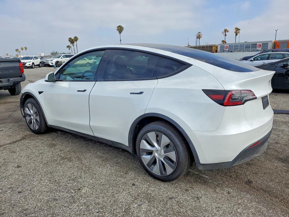 2023 Tesla Model Y მანქანა იყიდება აუქციონზე, vin: 7SAYGDEE8PA111868, აუქციონის ნომერი: 56157316