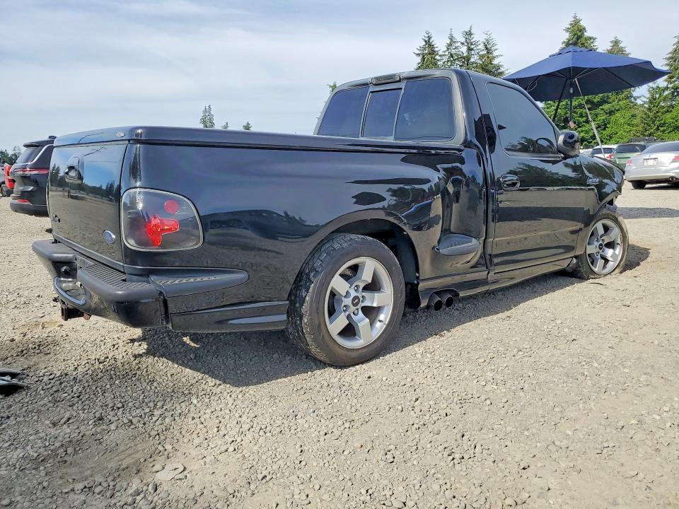 55754436 :رقم المزاد ، 2FTZF07332CA85157 vin ، 2002 Ford F150 مزاد بيع