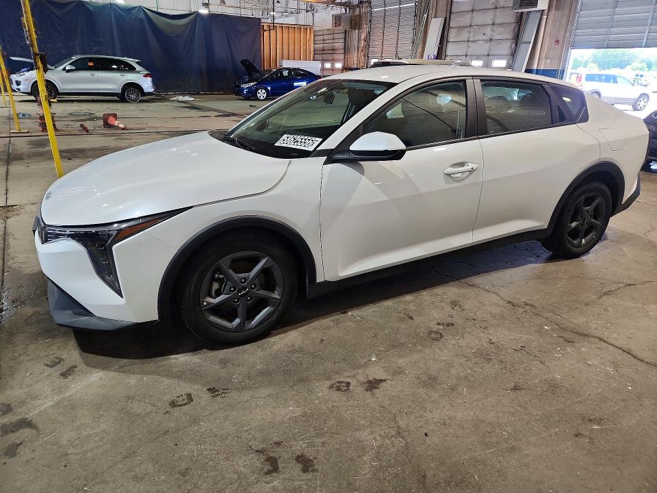Auction sale of the 2025 Kia K4, vin: 3KPFT4DE6SE061913, lot number: 58625556