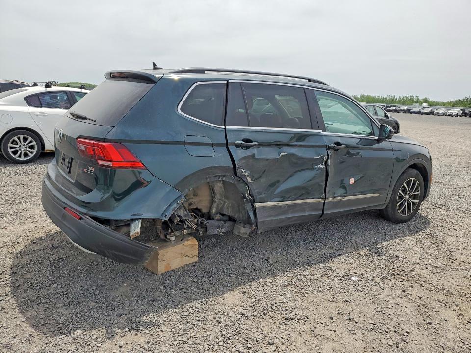 56486726 :رقم المزاد ، 3VV2B7AX0JM012706 vin ، 2018 Volkswagen Tiguan مزاد بيع