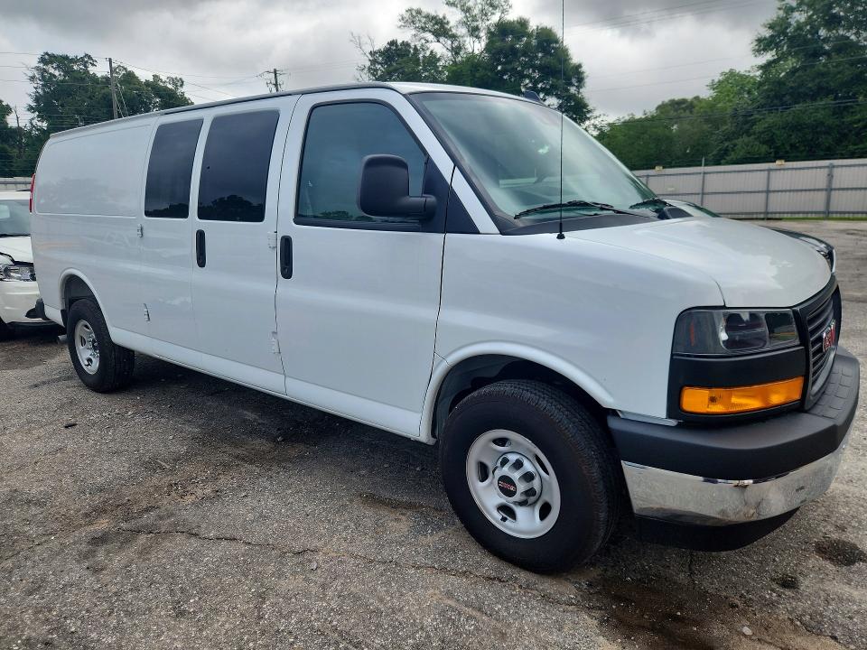 55457326 :رقم المزاد ، 1GTZ7HF74S1270187 vin ، 2025 Gmc Savana مزاد بيع