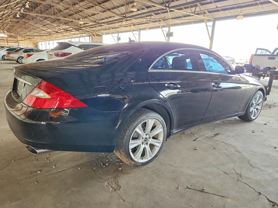 57368726 :رقم المزاد ، WDDDJ72X28A132707 vin ، 2008 Mercedes-benz Cls مزاد بيع