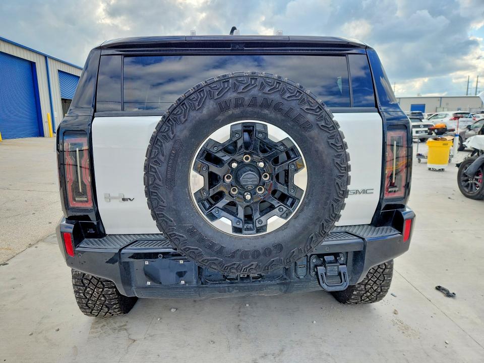 2024 Gmc Hummer Suv მანქანა იყიდება აუქციონზე, vin: 1GKB0NDE3RU109638, აუქციონის ნომერი: 57399246
