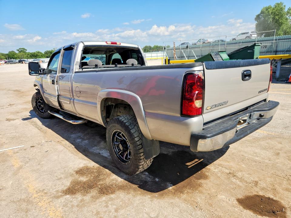 56517736 :رقم المزاد ، 1GCHC292X5E248731 vin ، 2005 Chevrolet Silverado مزاد بيع