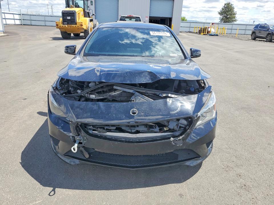 56196946 :رقم المزاد ، WDDSJ4GB0FN221068 vin ، 2015 Mercedes-benz Cla مزاد بيع