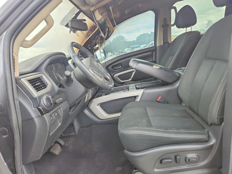 Продажа на аукционе авто 2017 Nissan Titan, vin: 1N6AA1E62HN553247, номер лота: 56752646
