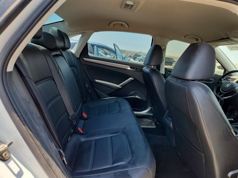 57543956 :رقم المزاد ، 1VWAA7A31JC011959 vin ، 2018 Volkswagen Passat مزاد بيع