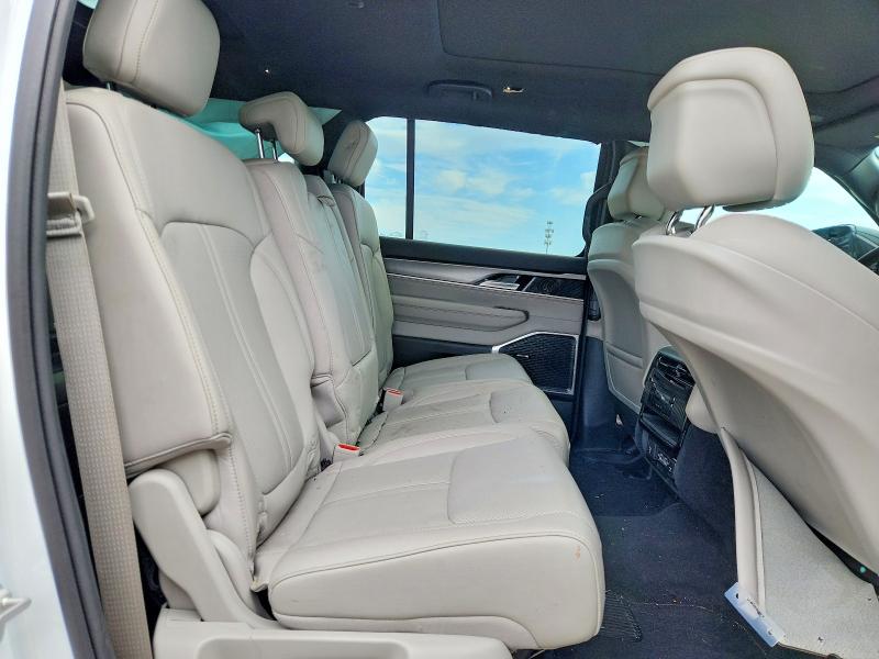 Продаж на аукціоні авто 2025 Jeep Wagoneer, vin: 1C4SJVAP0SS522150, номер лоту: 57621036