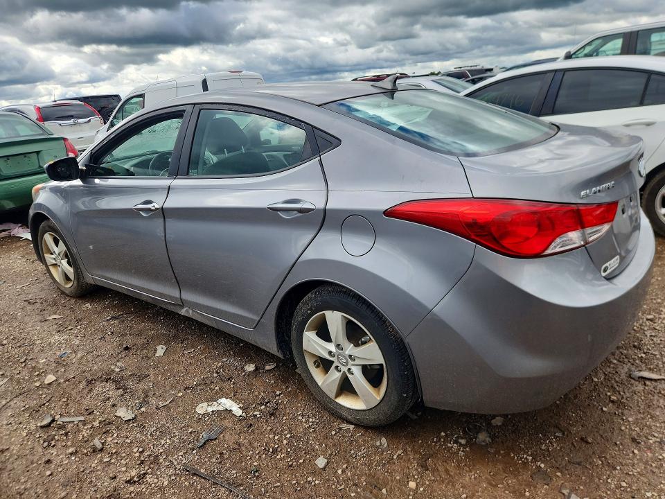 2013 Hyundai Elantra მანქანა იყიდება აუქციონზე, vin: KMHDH4AE6DU901850, აუქციონის ნომერი: 57525146