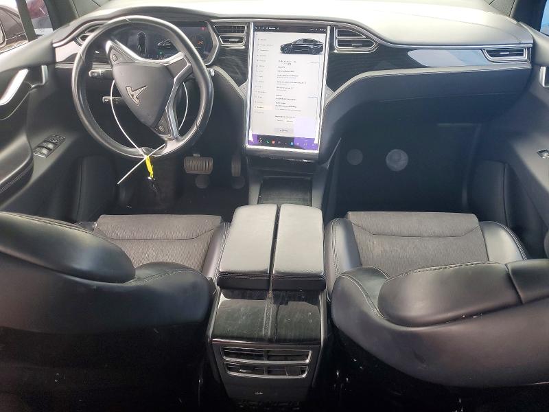 2016 Tesla Model X მანქანა იყიდება აუქციონზე, vin: 5YJXCAE21GF015625, აუქციონის ნომერი: 56080216