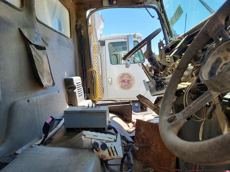 Продажа на аукционе авто 2004 Freightliner Medium Conventional, vin: 1FVABTCS54HM43866, номер лота: 55915056