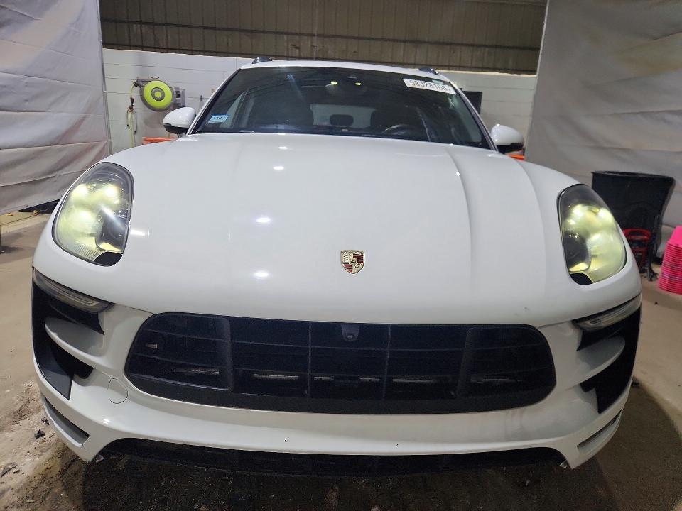 58328166 :رقم المزاد ، WP1AG2A58HLB53658 vin ، 2017 Porsche Macan مزاد بيع