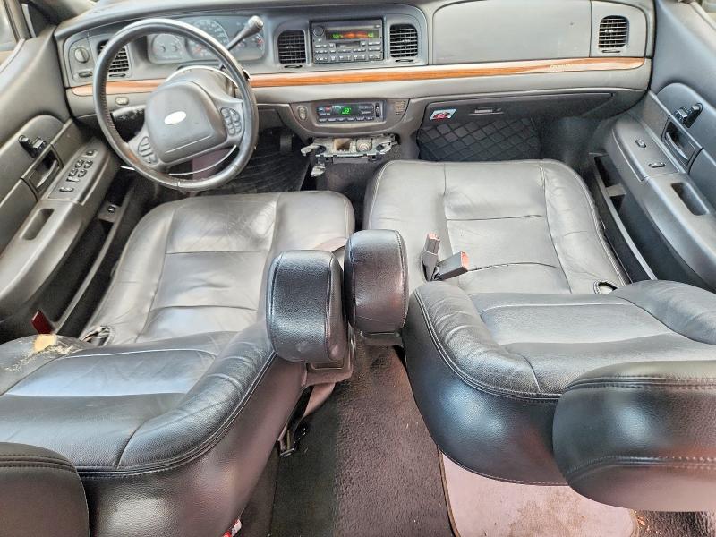 56141596 :رقم المزاد ، 2FAHP74W04X142660 vin ، 2004 Ford Crown Victoria مزاد بيع