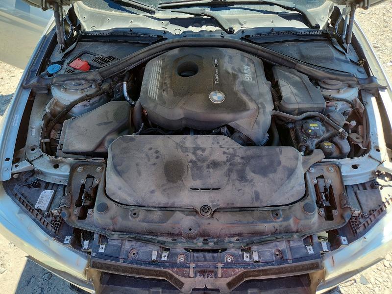 57522116 :رقم المزاد ، WBA8D9C5XJA013348 vin ، 2018 Bmw 330 مزاد بيع