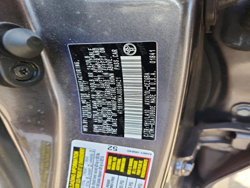 2018 Toyota Camry მანქანა იყიდება აუქციონზე, vin: 4T1B11HK4JU038421, აუქციონის ნომერი: 57272916