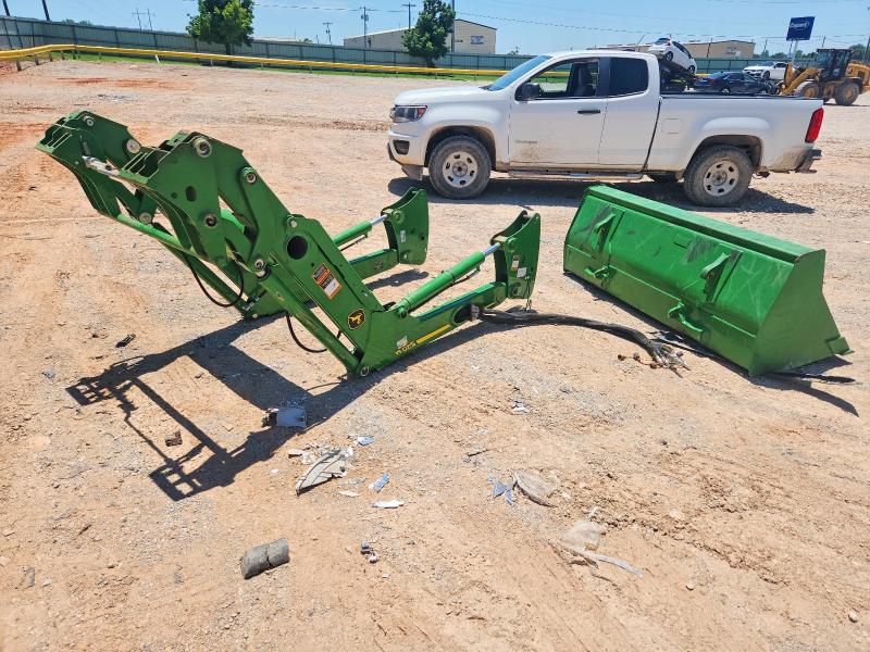 55033196 :رقم المزاد ، 1P0520MXCND087239 vin ، 2022 John Deere 520m مزاد بيع