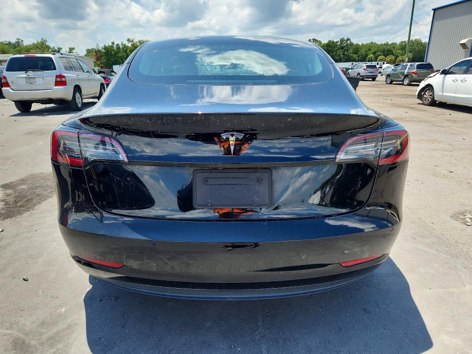 2021 Tesla Model 3 მანქანა იყიდება აუქციონზე, vin: 5YJ3E1EA1MF023686, აუქციონის ნომერი: 57781986