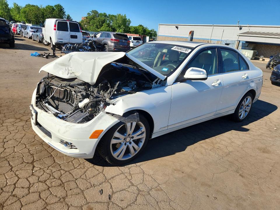 Auction sale of the 2009 Mercedes-benz C, vin: WDDGF81X89R046049, lot number: 55680236