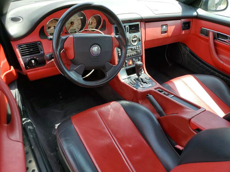 56833226 :رقم المزاد ، WDBKK47F3WF063229 vin ، 1998 Mercedes-benz Slk مزاد بيع