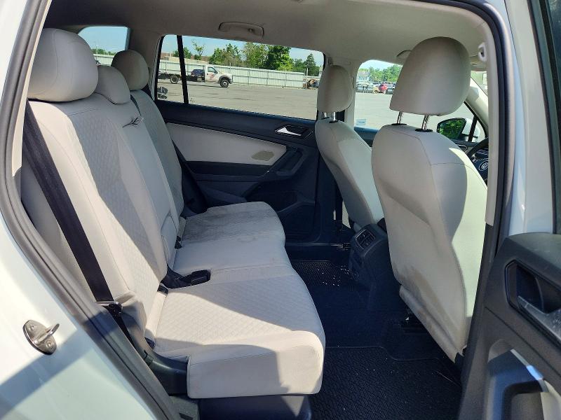 2018 Volkswagen Tiguan მანქანა იყიდება აუქციონზე, vin: 3VV0B7AX4JM042752, აუქციონის ნომერი: 58693996
