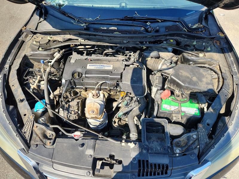 56742396 :رقم المزاد ، 1HGCR2F52FA108528 vin ، 2015 Honda Accord مزاد بيع