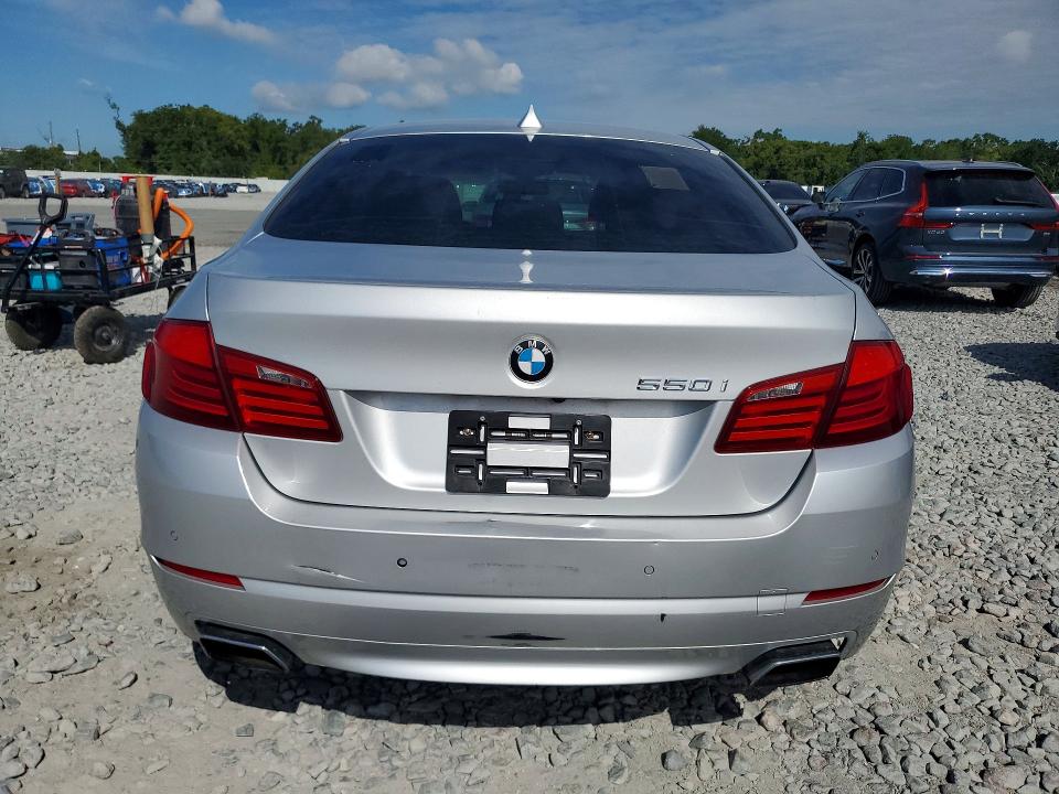 57296166 :رقم المزاد ، WBAFU9C59CC786987 vin ، 2012 Bmw 550 مزاد بيع