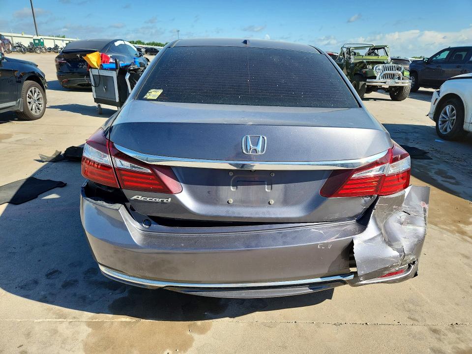 57073306 :رقم المزاد ، 1HGCR2F9XHA168109 vin ، 2017 Honda Accord مزاد بيع