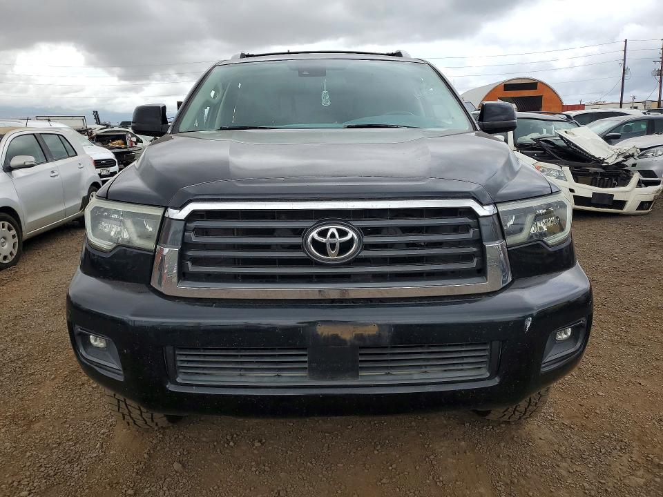56705806 :رقم المزاد ، 5TDBY5G17JS158623 vin ، 2018 Toyota Sequoia مزاد بيع