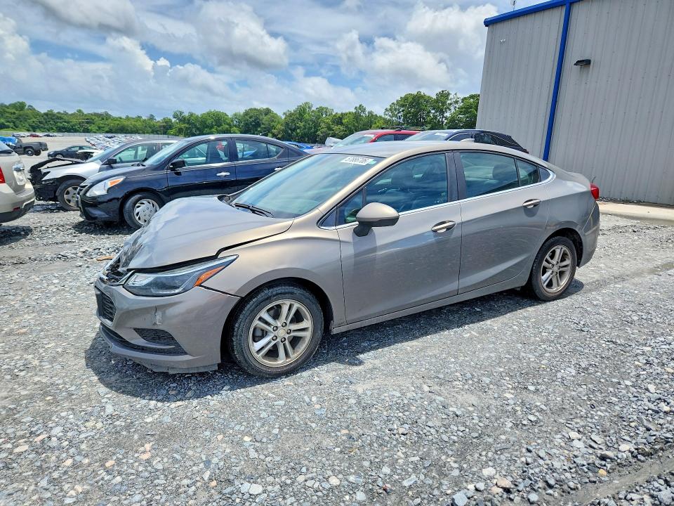 2018 Chevrolet Cruze მანქანა იყიდება აუქციონზე, vin: 1G1BE5SM3J7239003, აუქციონის ნომერი: 57886706