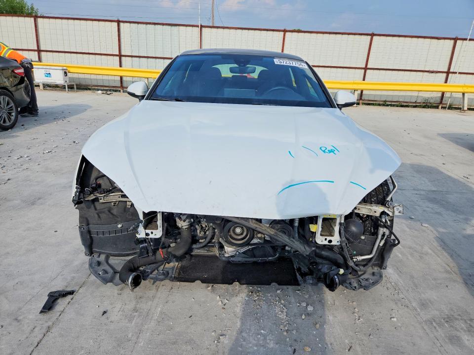 57237756 :رقم المزاد ، WAUDACF54NA008829 vin ، 2022 Audi A5 مزاد بيع