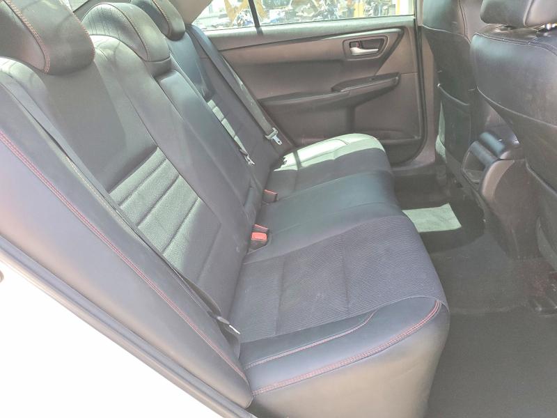 57232776 :رقم المزاد ، 4T1BF1FK3HU787581 vin ، 2017 Toyota Camry مزاد بيع