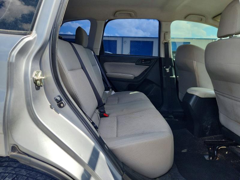 53756756 :رقم المزاد ، JF2SJABC1HH810318 vin ، 2017 Subaru Forester مزاد بيع
