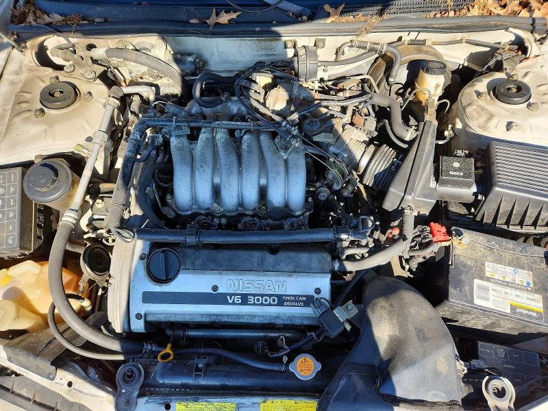 1997 Nissan Maxima მანქანა იყიდება აუქციონზე, vin: JN1CA21D5VT215633, აუქციონის ნომერი: 56062036
