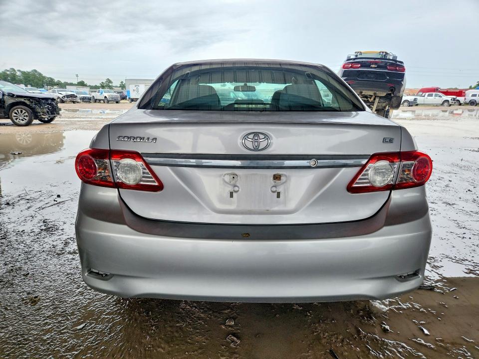 Aukcja sprzedaży 2011 Toyota Corolla, vin: 2T1BU4EE9BC647059, numer aukcji: 57573526