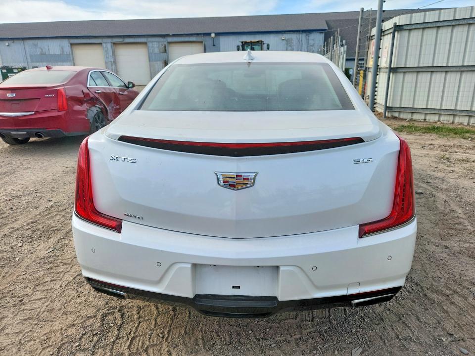 55963386 :رقم المزاد ، 2G61N5S30J9166975 vin ، 2018 Cadillac Xts مزاد بيع