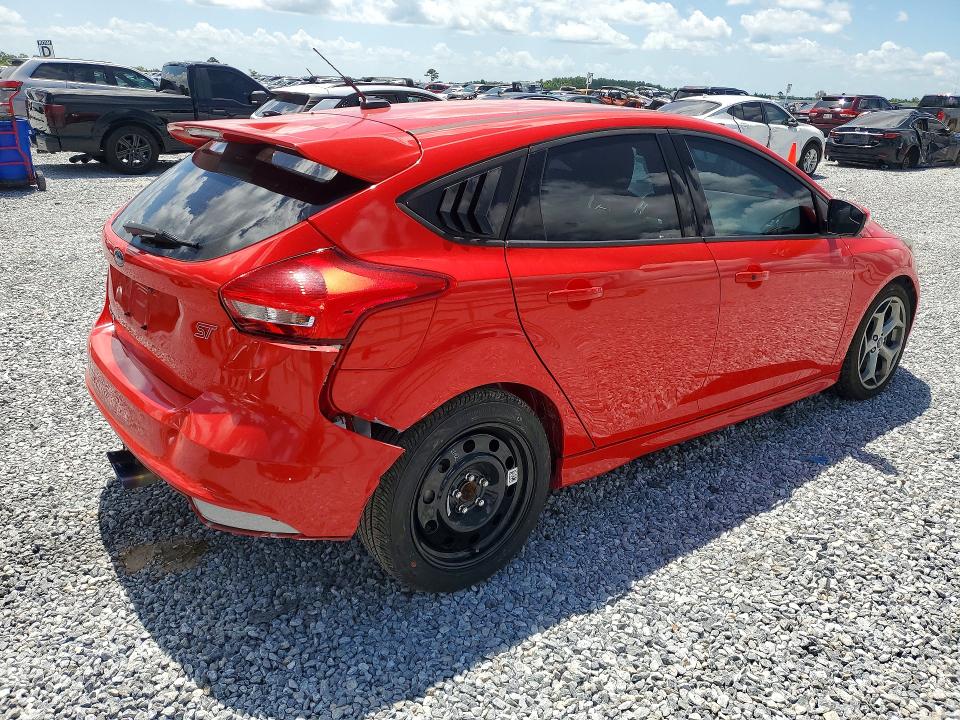 2017 Ford Focus მანქანა იყიდება აუქციონზე, vin: 1FADP3L94HL221108, აუქციონის ნომერი: 58710066