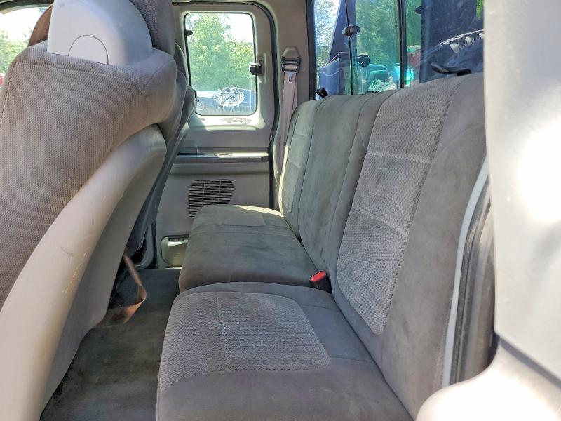 57444686 :رقم المزاد ، 1FTNX21LX2EA59679 vin ، 2002 Ford F250 مزاد بيع