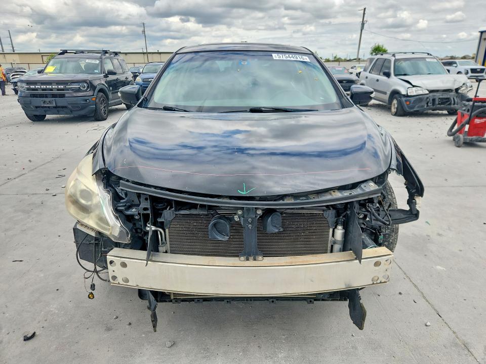 2015 Nissan Altima მანქანა იყიდება აუქციონზე, vin: 1N4AL3AP1FN887828, აუქციონის ნომერი: 57544916