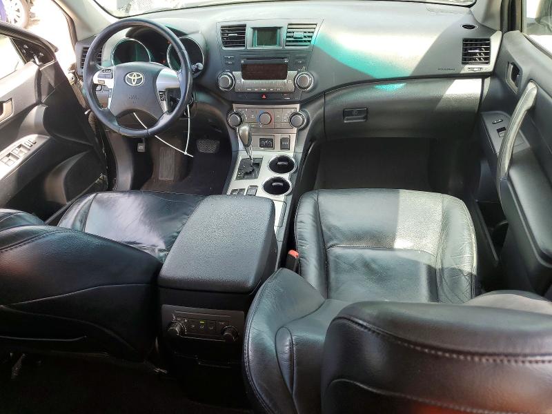 Auction sale of the 2011 Toyota Highlander, vin: 5TDBK3EH9BS091093, lot number: 56412136