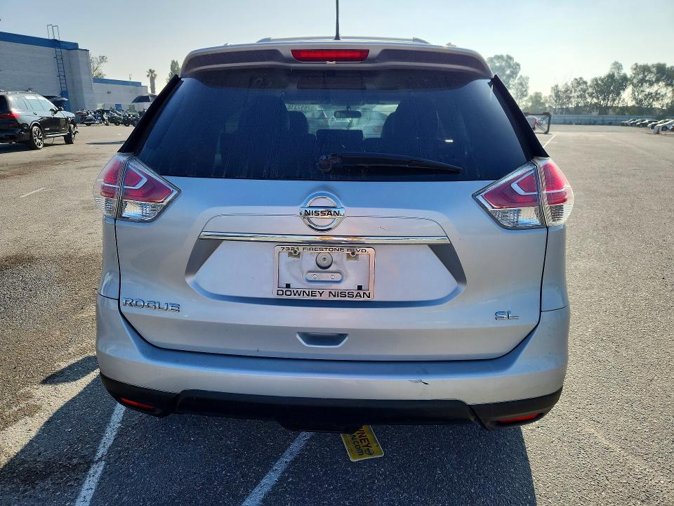 57697316 :رقم المزاد ، 5N1AT2MT9FC861580 vin ، 2015 Nissan Rogue مزاد بيع