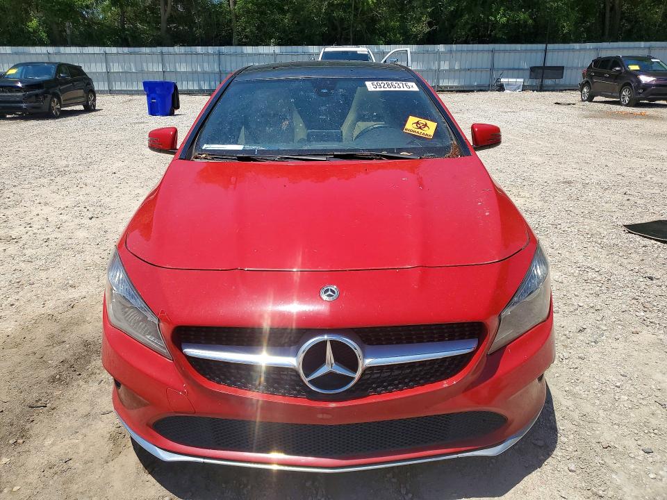 59286376 :رقم المزاد ، WDDSJ4EB3JN684138 vin ، 2018 Mercedes-benz Cla مزاد بيع